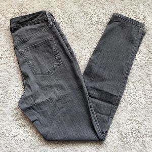 High Rise Gray Skinny Jeans!